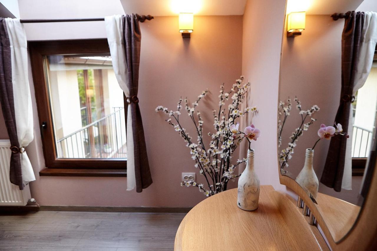 Apartament Rozelor Braşov Eksteriør bilde